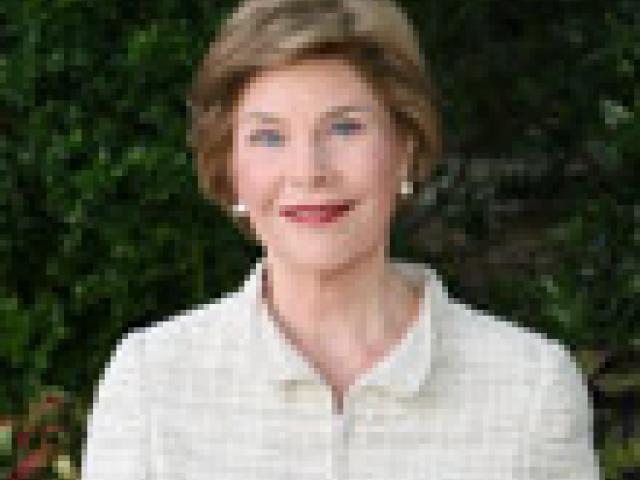 Mrs. Laura Bush sits in the Rose Garden of the White House, May 5, 2008. (P050508SC-0106)